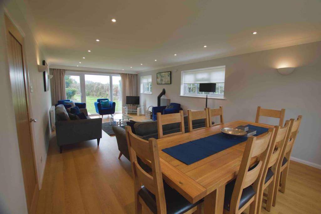Spacious 5 Bed In The Countryside, Close To Frinton-On-Sea Kirby Cross Eksteriør billede