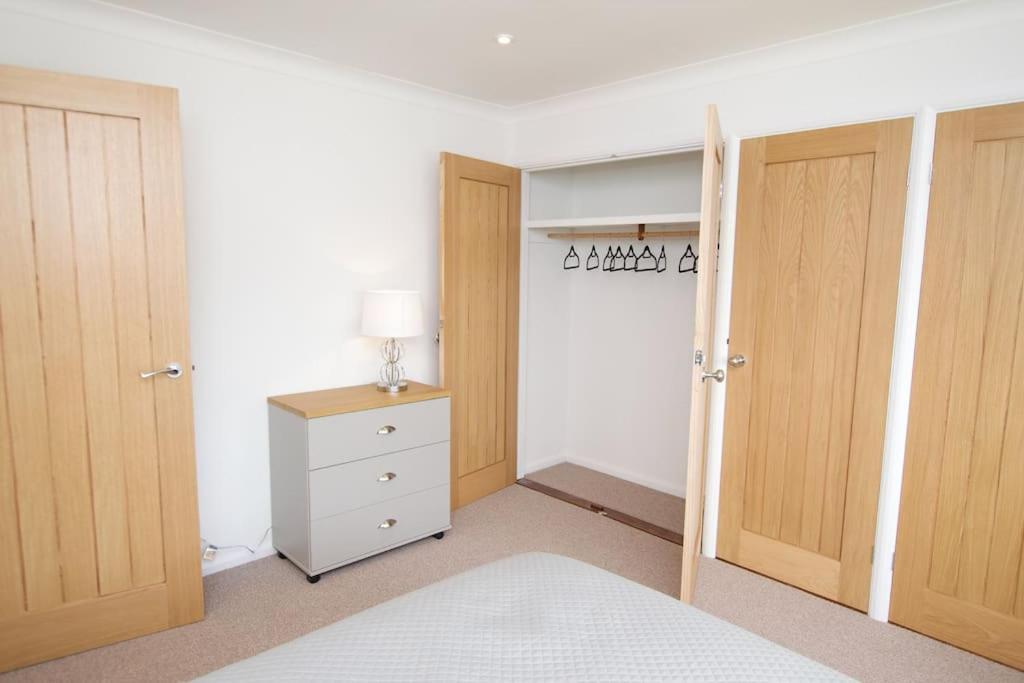 Spacious 5 Bed In The Countryside, Close To Frinton-On-Sea Kirby Cross Eksteriør billede