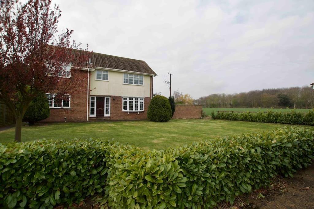 Spacious 5 Bed In The Countryside, Close To Frinton-On-Sea Kirby Cross Eksteriør billede